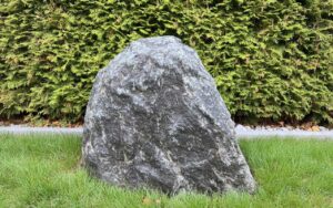 Taurus ruwe grafsteen